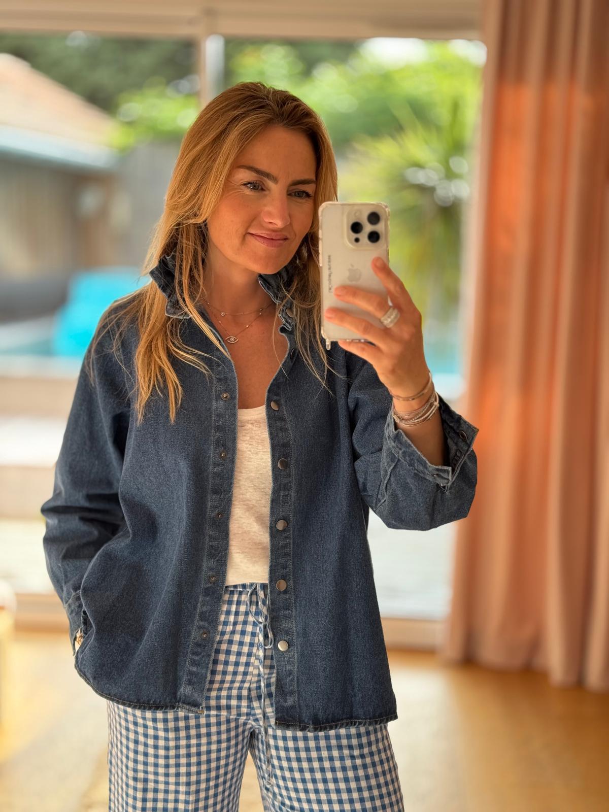 Sur chemise en jeans