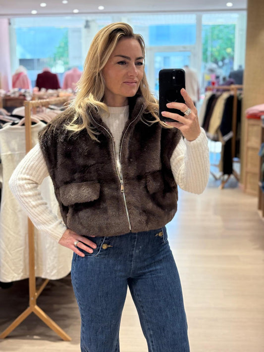 Gilet