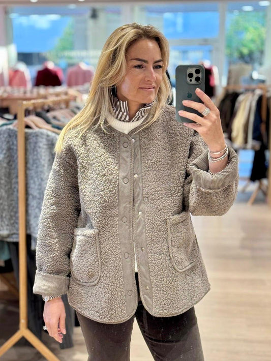 Veste